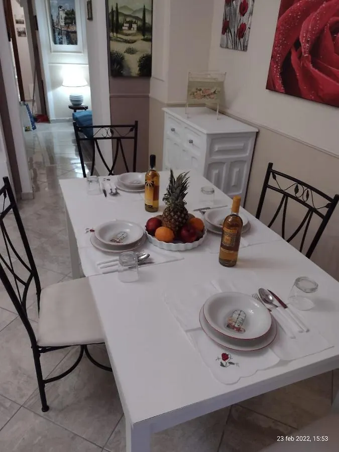 Apartamento Azalea House CTA 0*,  Italia
