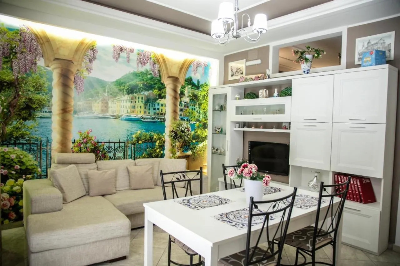 Apartamento Azalea House CTA Italia
