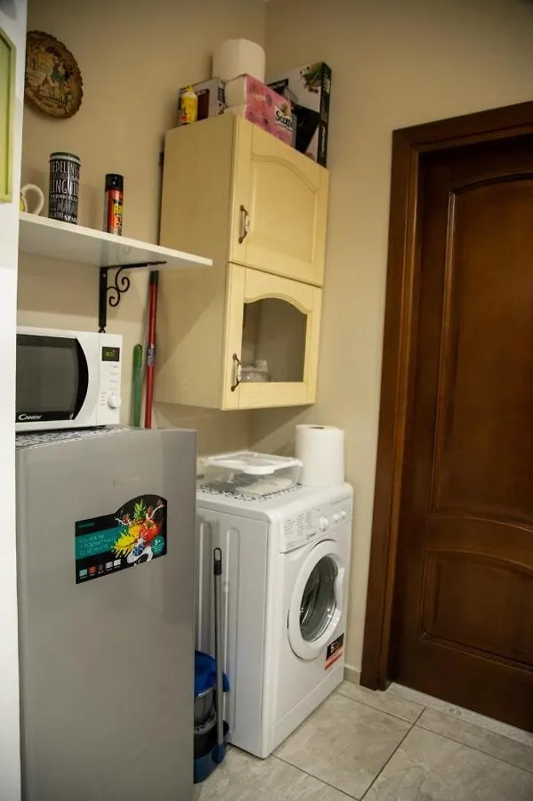 Apartamento Azalea House CTA Italia